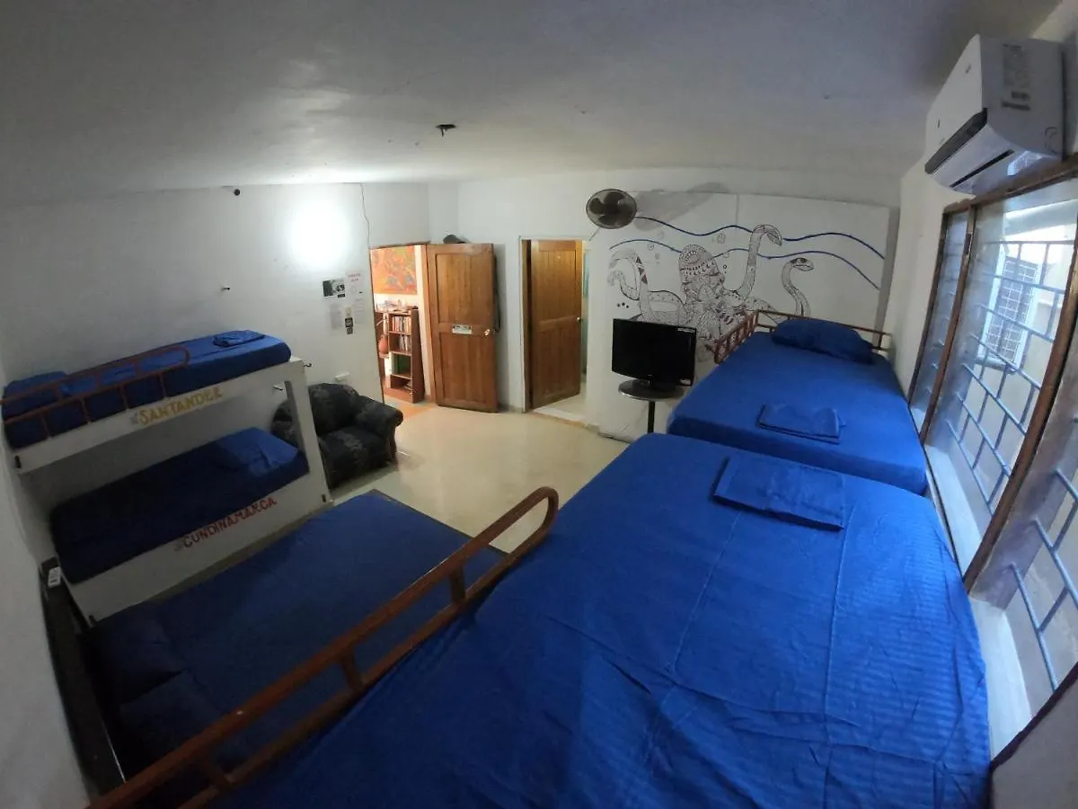 Bigfish Taganga Bed and Breakfast